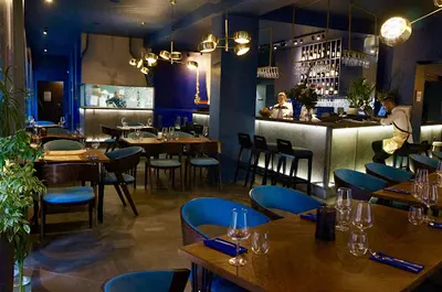 AMFORA RESTAURACJA & COCKTAILBAR